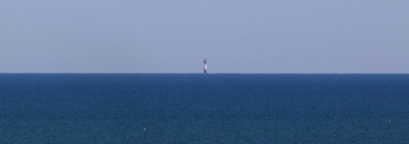 Ирбенский маяк, вид с Овишского маяка